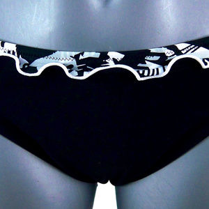 PROFILE by GOTTEX "NEW WAVES" Ruffle Front